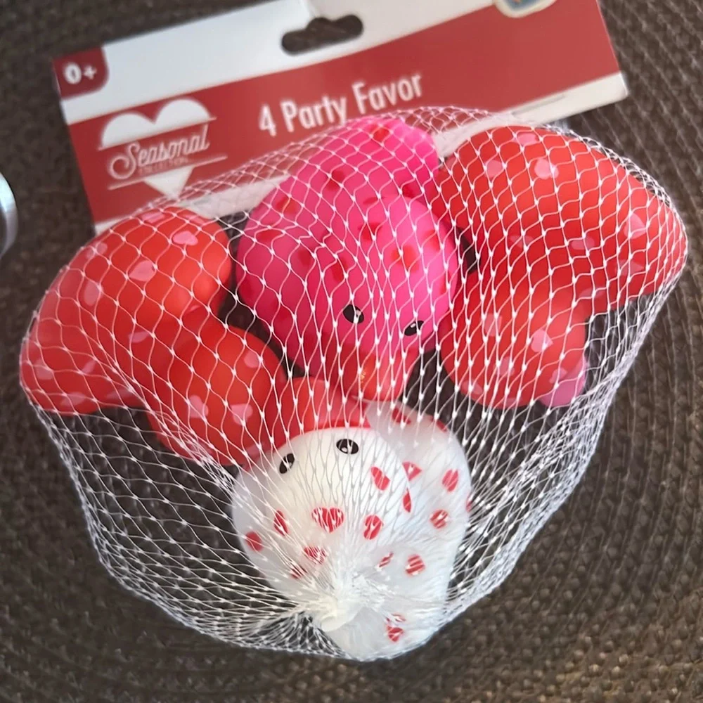 Rubber Duck Love Hearts Party Favor Pack of 4